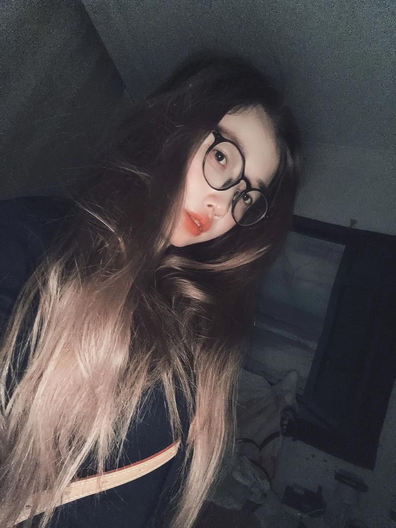 施华蔻粉玫甜棕抖音