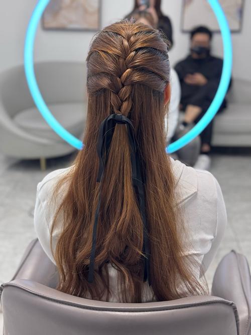 快手编发各式发型视频