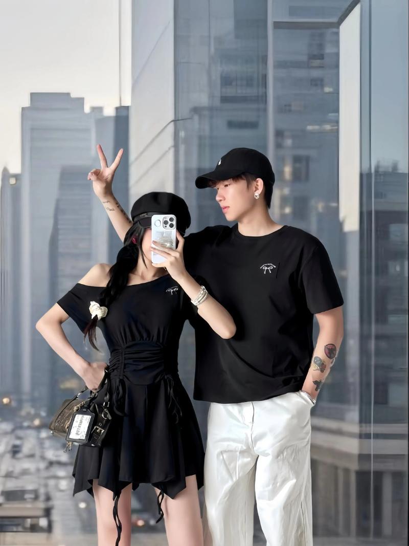 抖音上的那些情侣装