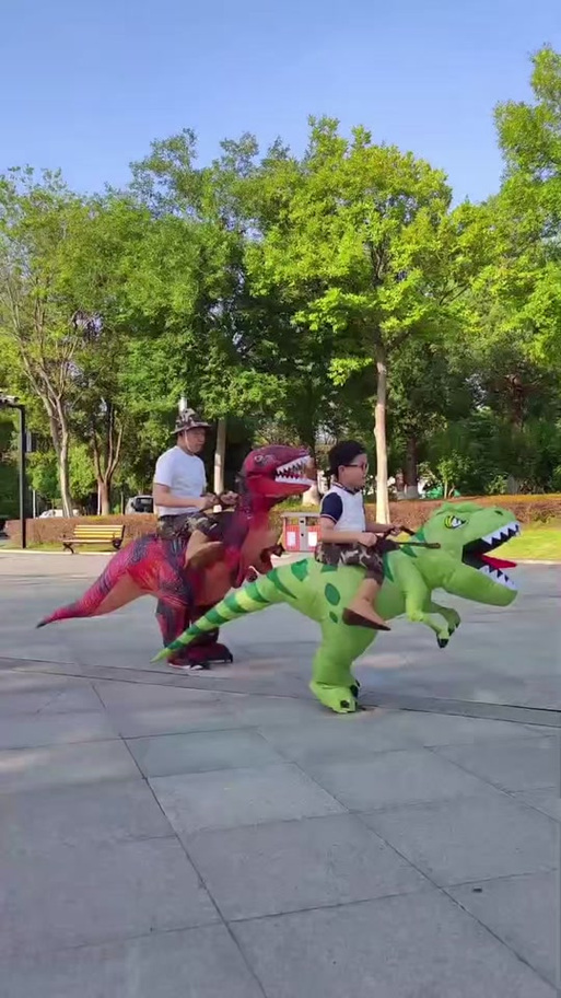 抖音出现三角龙宝宝