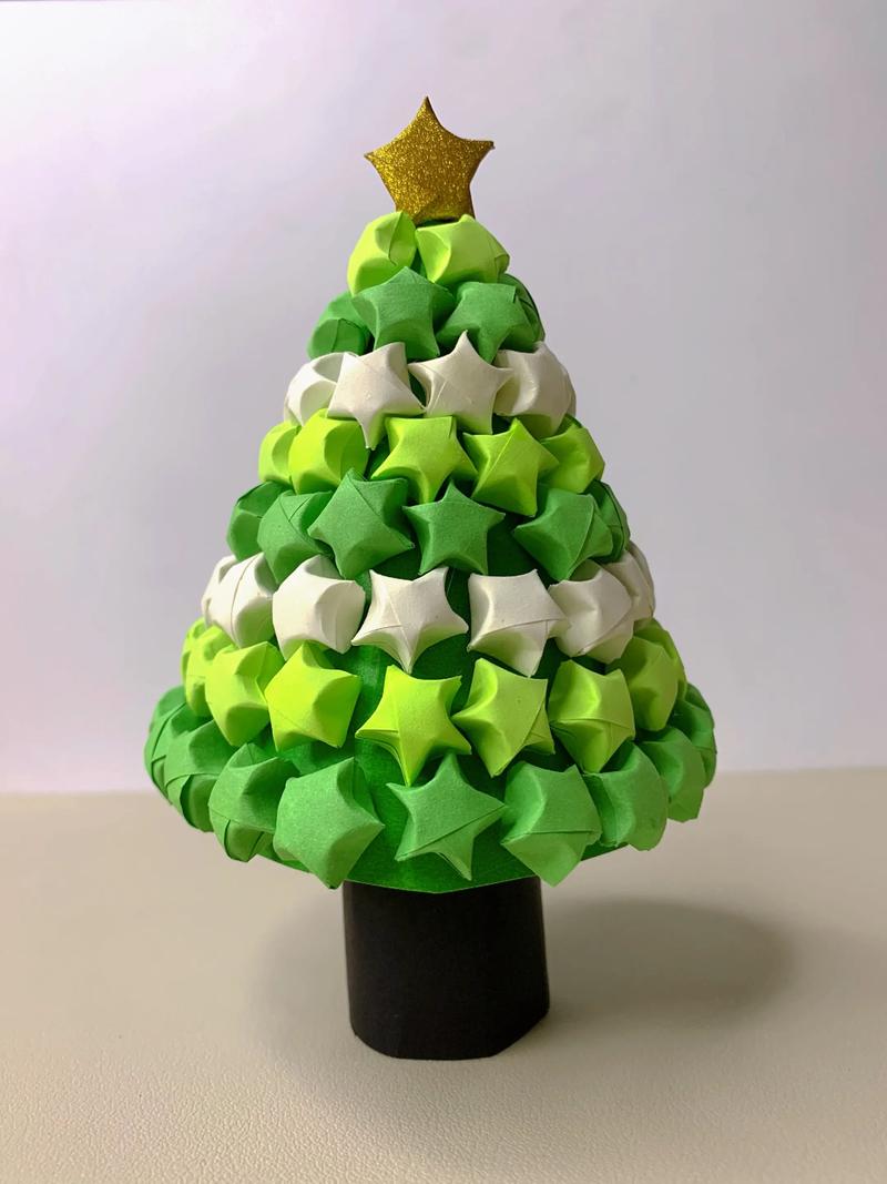 抖音圣诞树折纸制作