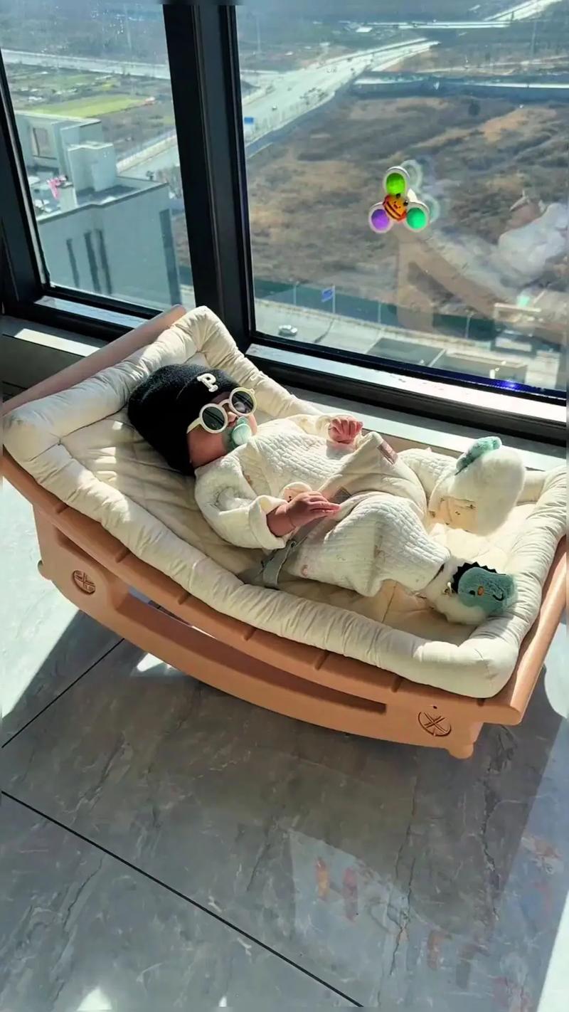 抖音上很火的摇摇床