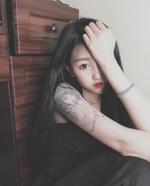 快手炫迈妹儿打架事件