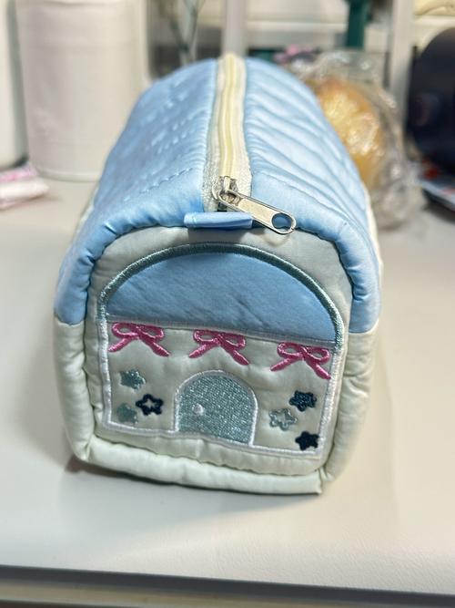 网红文具盒抖音装饰