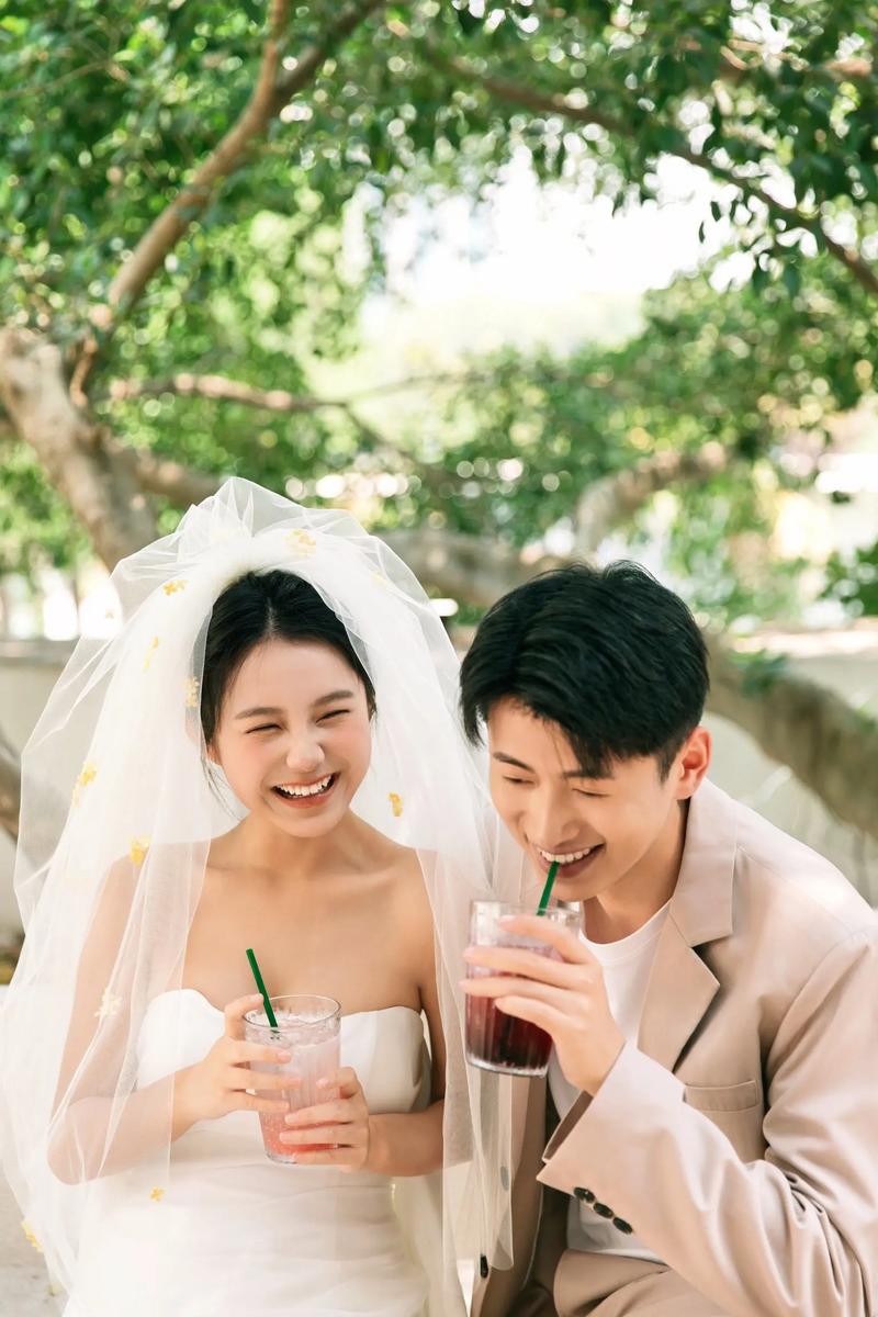 抖音同款婚纱照汽水