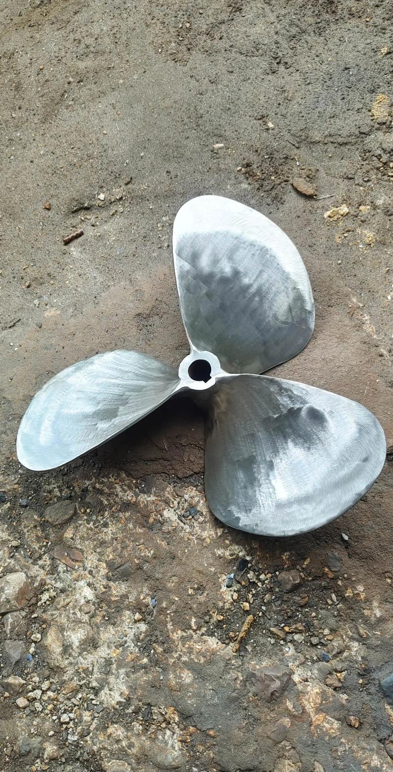 抖音上的车载螺旋桨