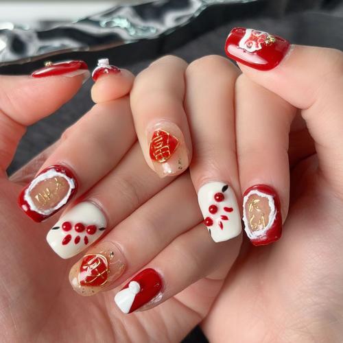 抖音里指甲化福字的