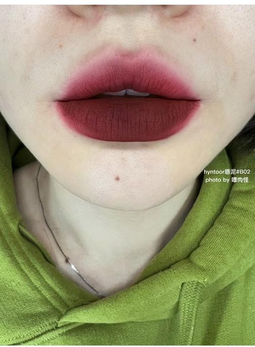 抖音同款口红樱桃黑