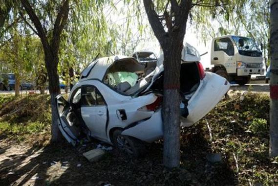 比亚迪车祸视频直播