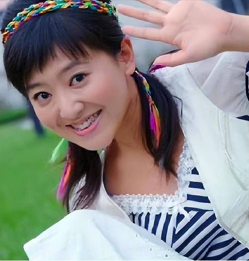 快手月亮姐姐个人资料