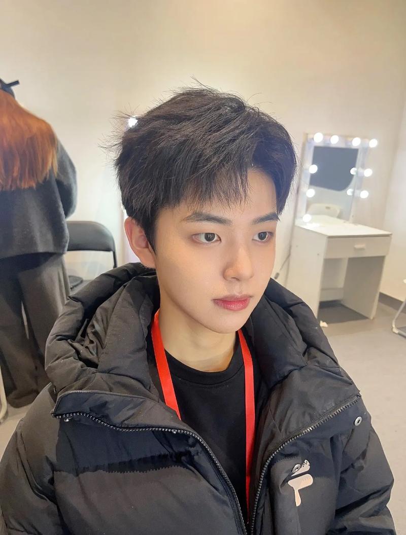 抖音男美妆博主排行