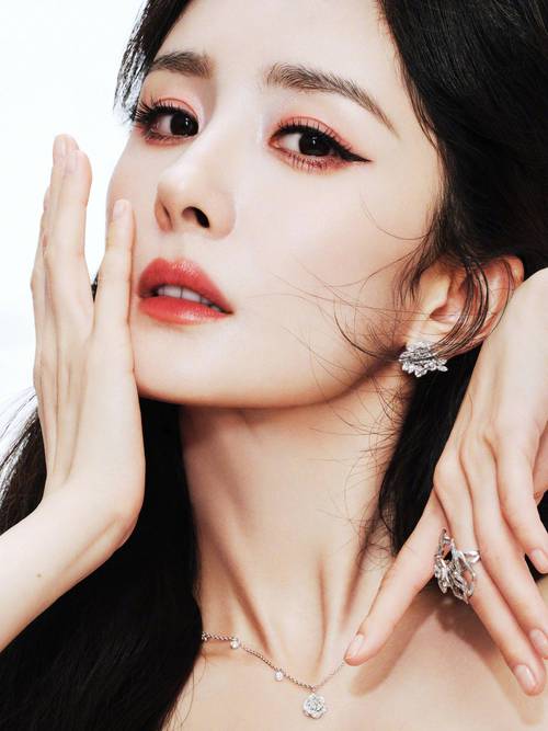 杨幂在哪个软件直播