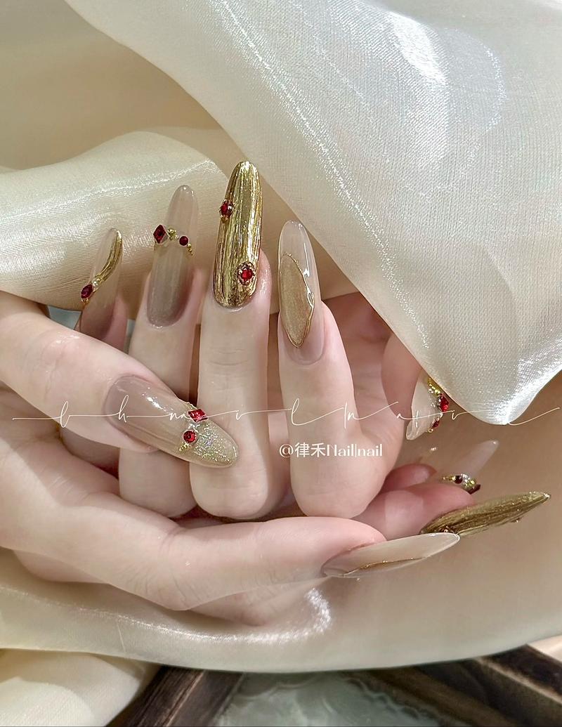 抖音同款魔镜粉指甲