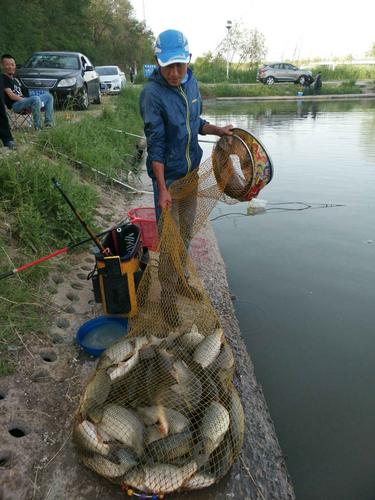 大力出奇迹他的快手