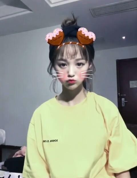 快手红人晶哥多大了