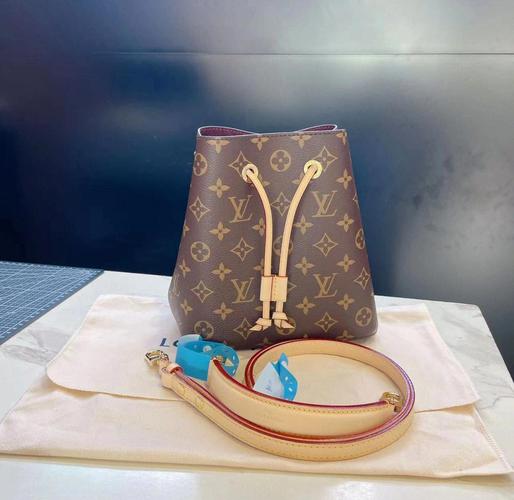 抖音同款LV小水桶