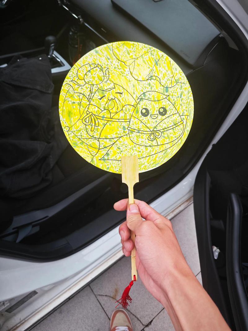 抖音绳子沾墨水拉花