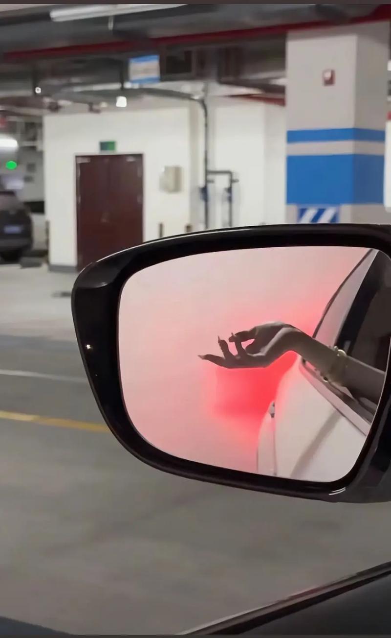 抖音车后玻璃画图片