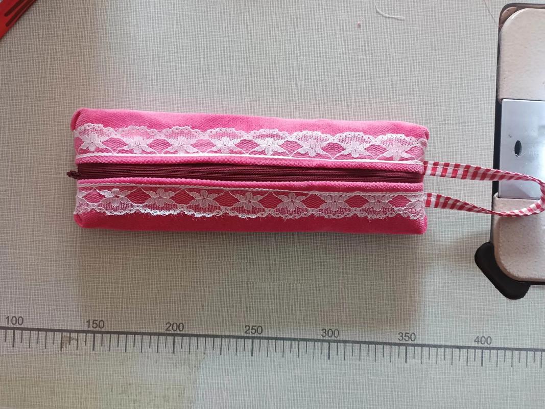 抖音同款笔盒好用吗