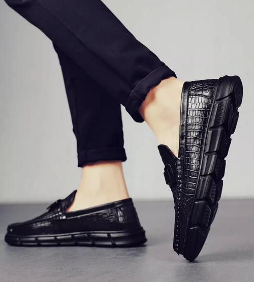 长鳄鱼脚的皮鞋快手