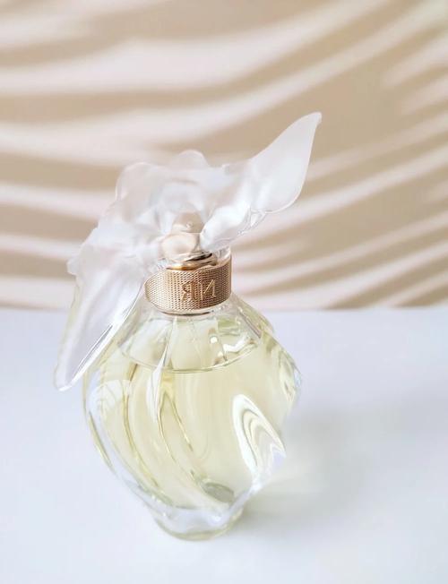 抖音网红香水澳雅婷