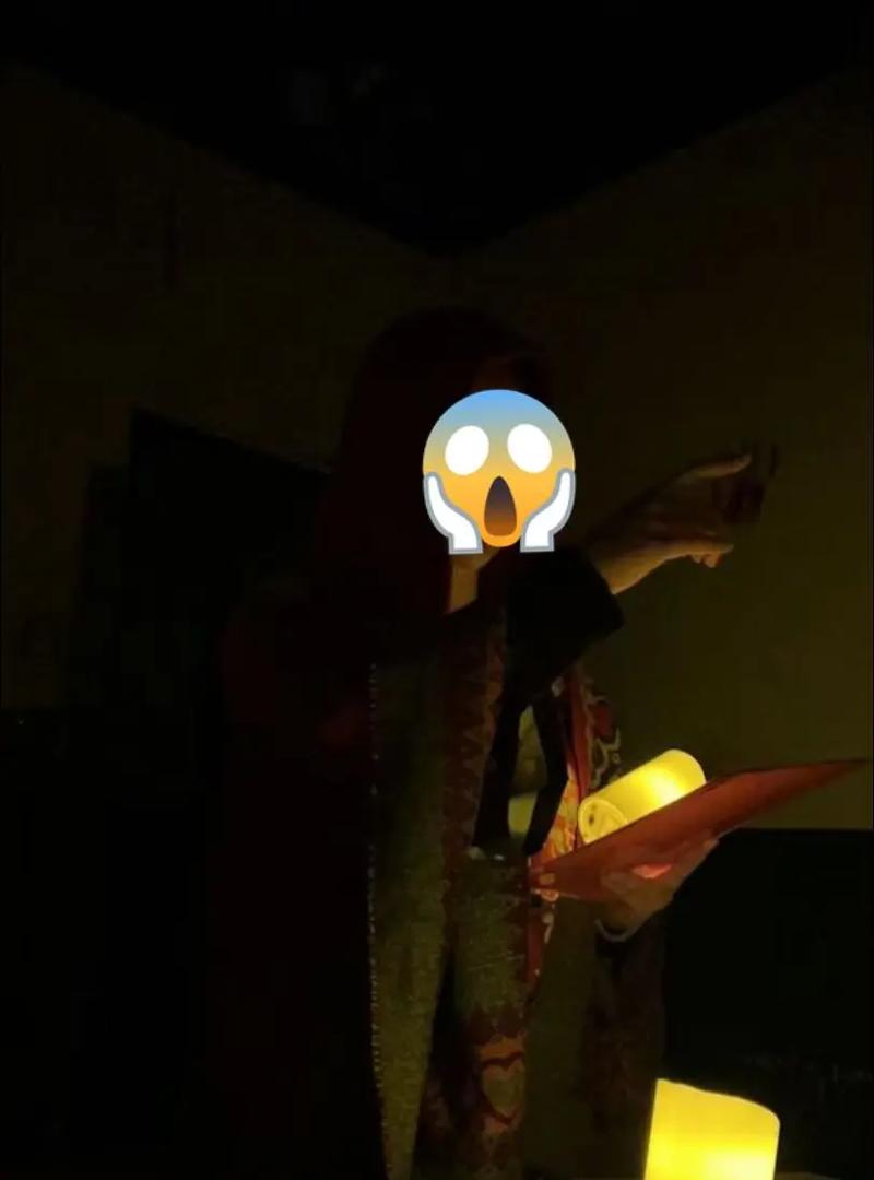 重庆某网红直播闹鬼