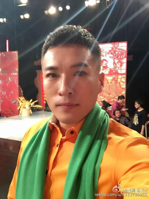 卢汉倾心上午茶直播