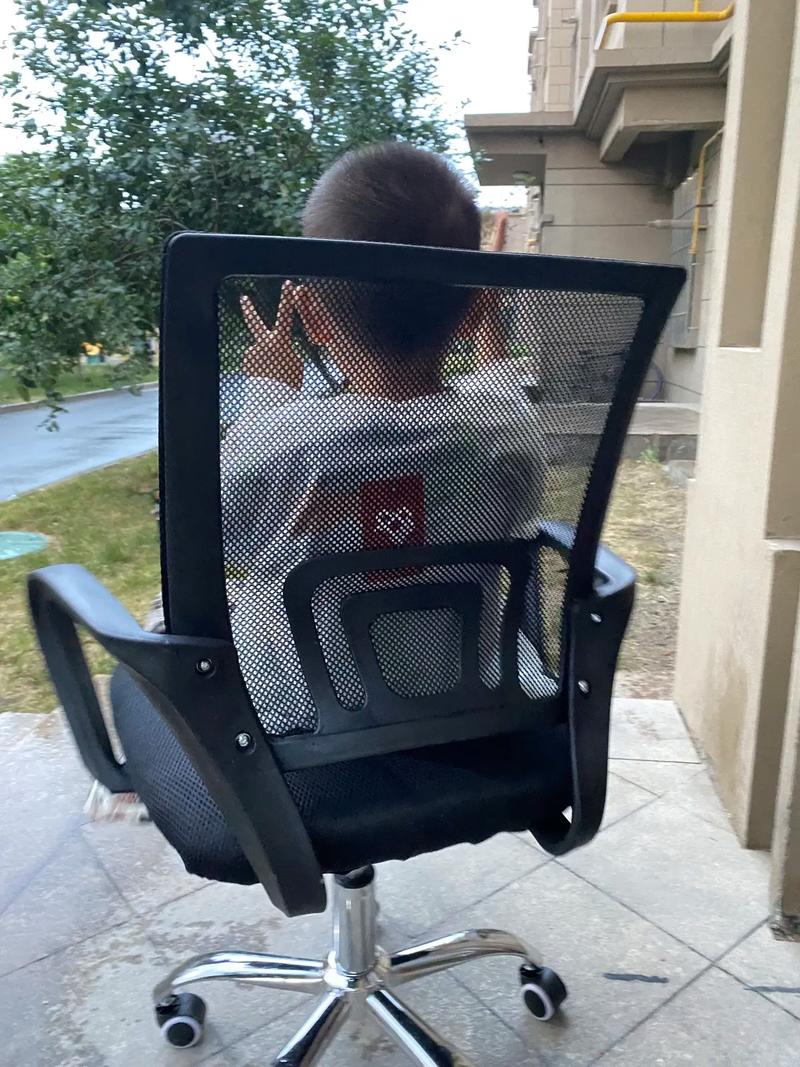 抖音里装空气的座椅