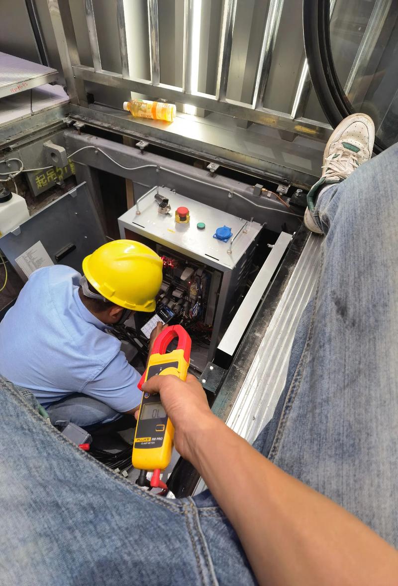 伊顿箱维修视频直播