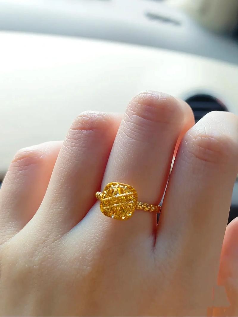 抖音糖果袋里装戒指