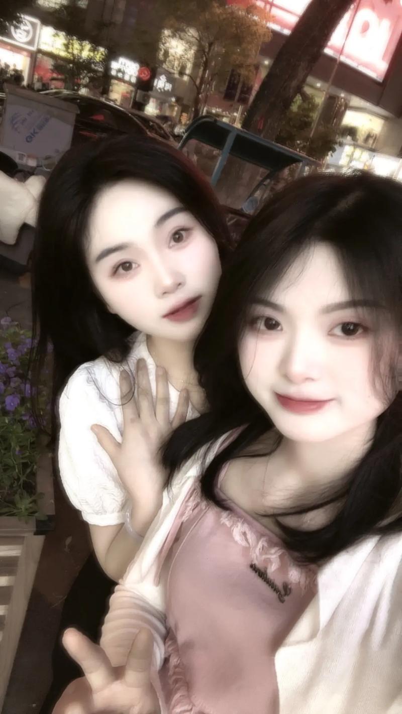 快手小不点闺蜜照片