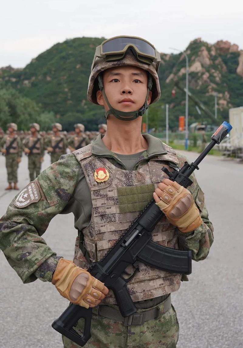 快手上喊麦 当兵的