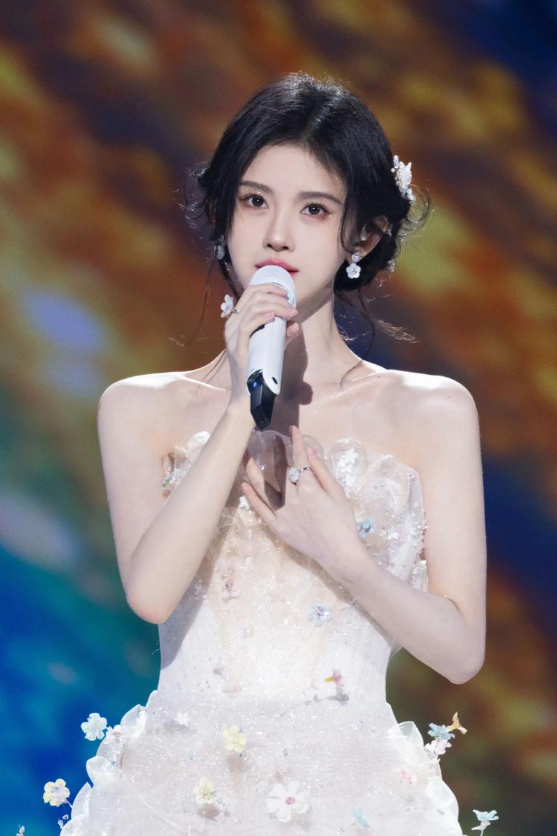 鞠婧祎快手数字id