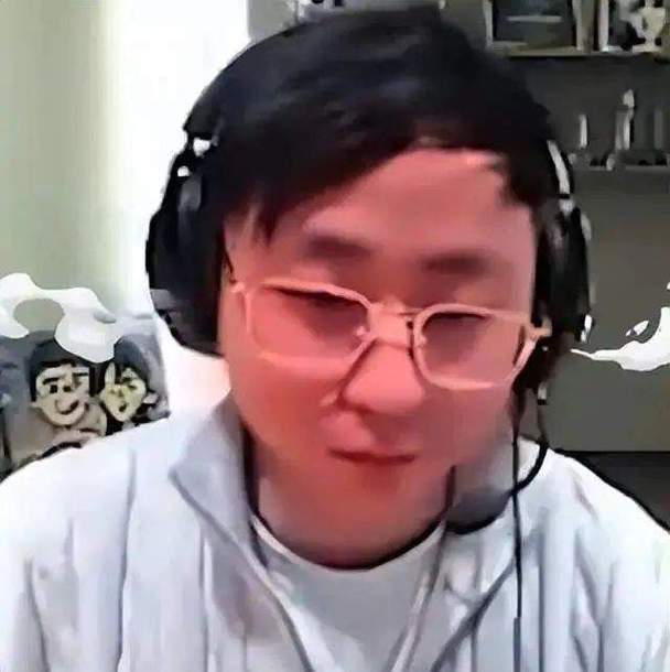 快手网红晶哥哥图片