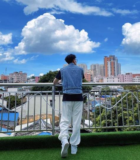 快手白鹤发型叫什么