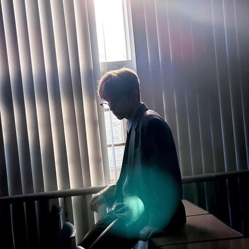 快手红人头型图片男