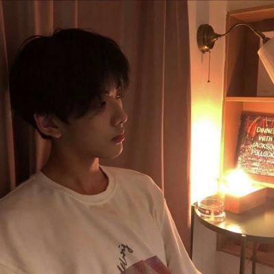 快手红人头型图片男