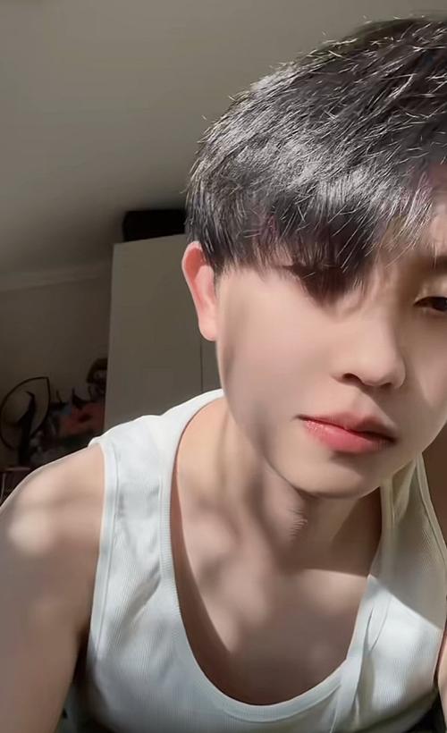 快手红人杰哥的照片