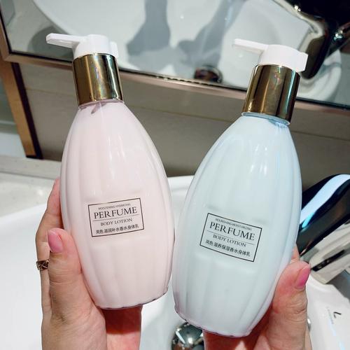 抖音同款身体乳保湿