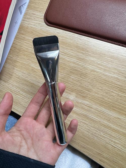 抖音化妆用的粉底刷