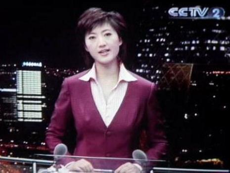 女主播直播胸罩脱落