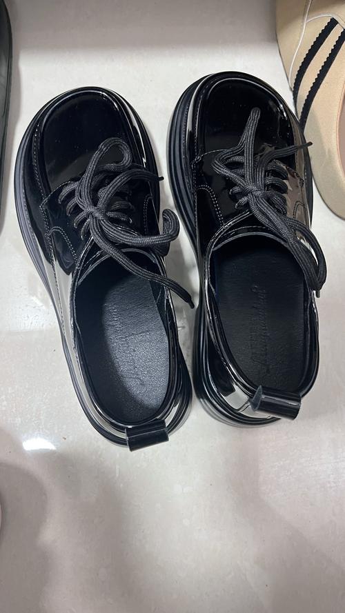 抖音网红社会小皮鞋