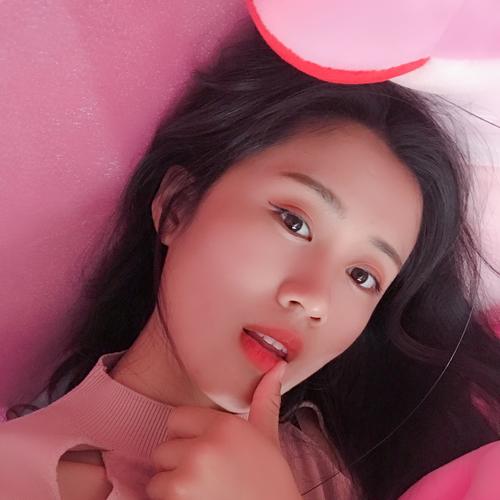 俄罗斯美女直播开箱