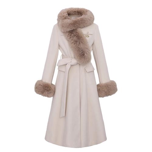 快手合肥女毛领大衣