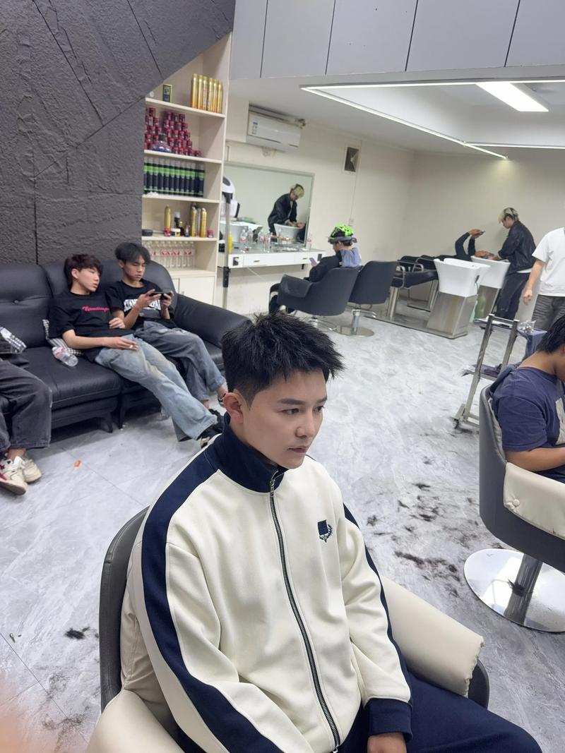 快手社会男发型图片