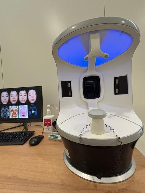 抖音的脸上用的仪器