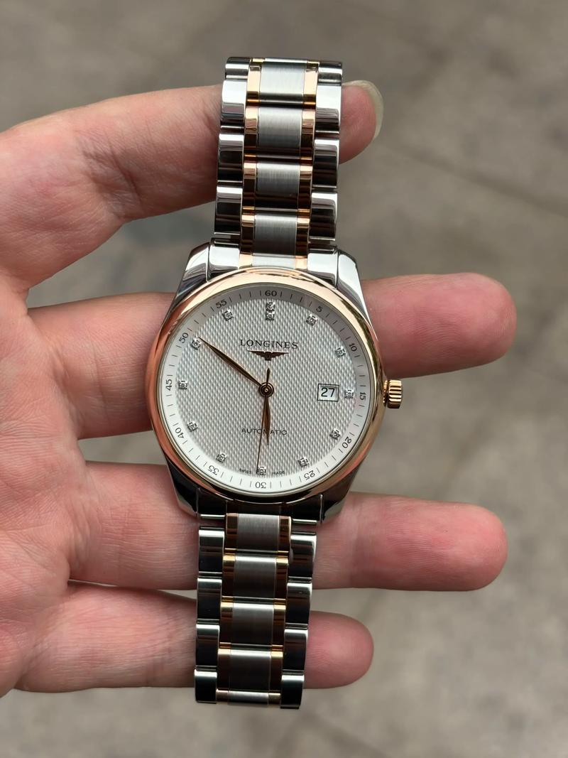 抖音上的浪琴透明表