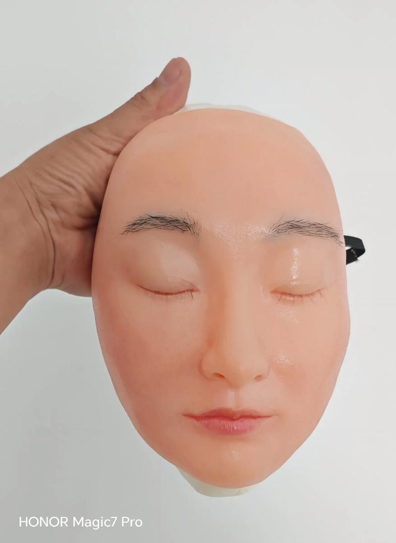 粉色头套的抖音男的