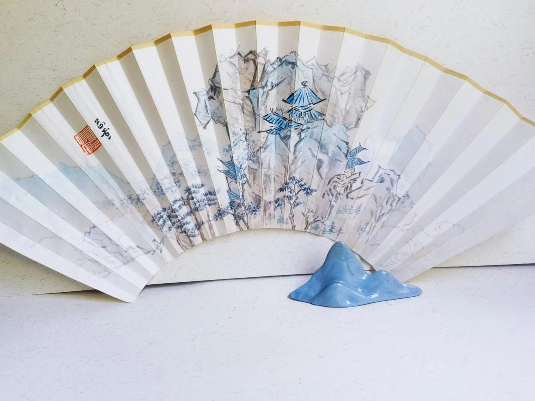 抖音上的折叠小扇子