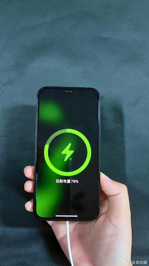 苹果手机抖音里充电